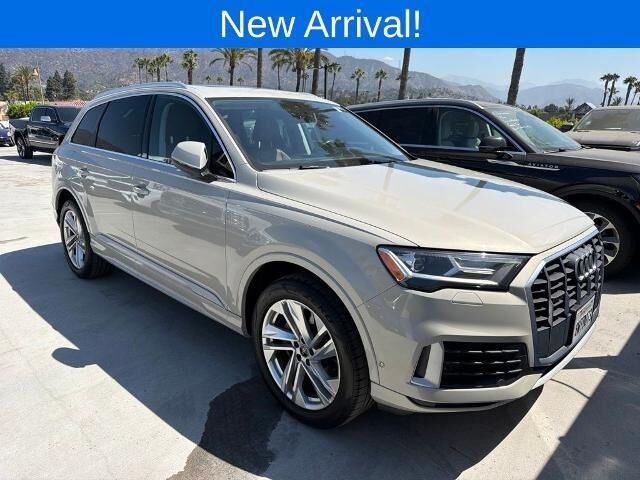 2021 Audi Q7 quattro Premium Plus 45 TFSI