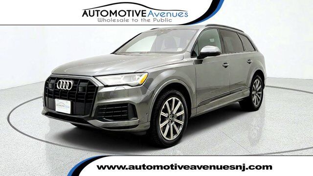 2022 Audi Q7 Premium Plus