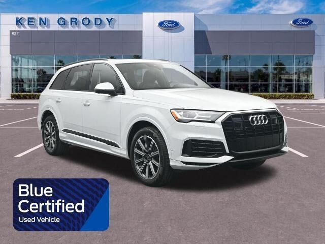 2022 Audi Q7 quattro Premium Plus 45 TFSI