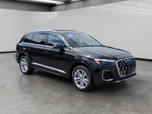 2025 Audi Q7 quattro Premium Plus 55 TFSI