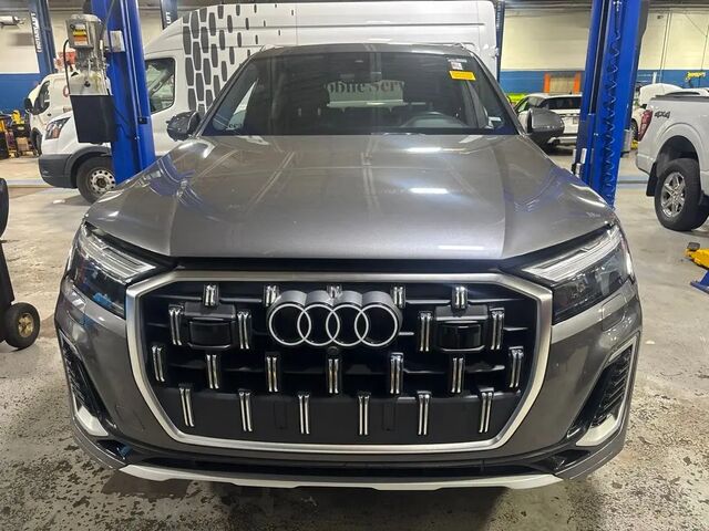 2025 Audi Q7 quattro Premium Plus 55 TFSI