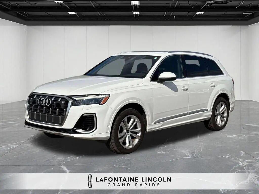 2025 Audi Q7 quattro Premium Plus 55 TFSI