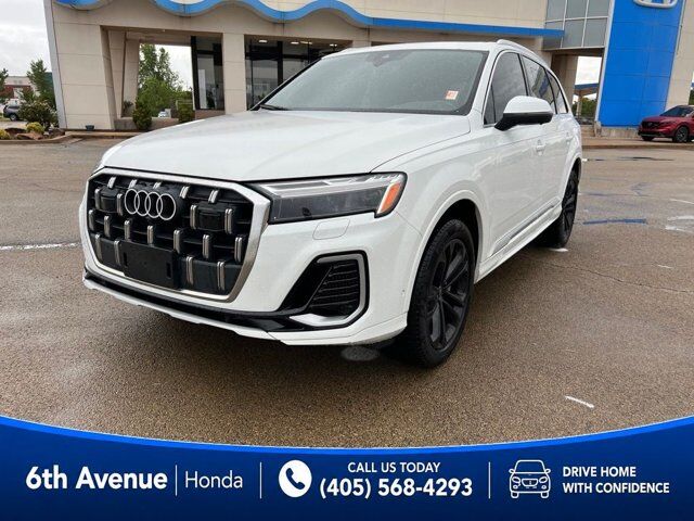 2025 Audi Q7 Premium Plus