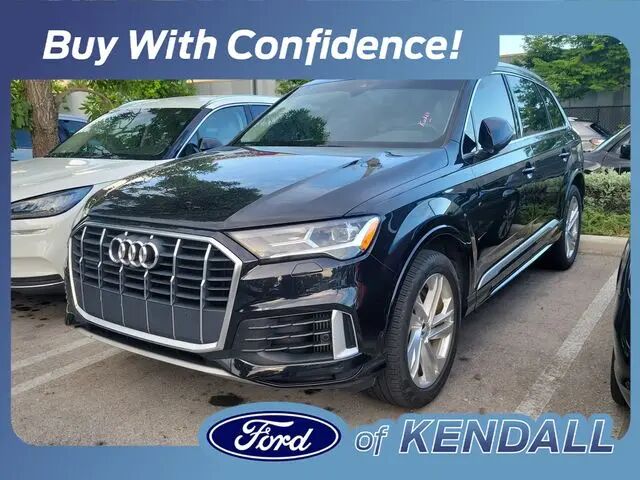 2020 Audi Q7 quattro Premium Plus 55 TFSI — photo 1 of 5