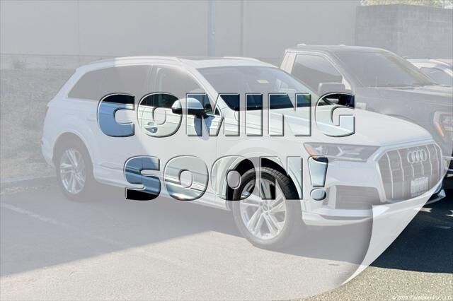 2022 Audi Q7 quattro Premium Plus 55 TFSI