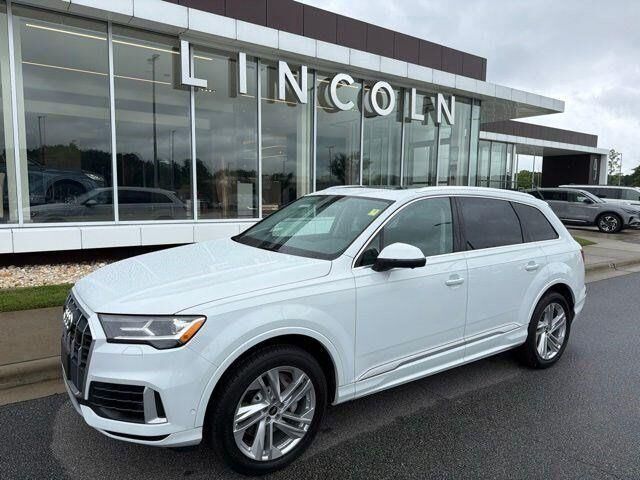 2022 Audi Q7 quattro Premium Plus 55 TFSI