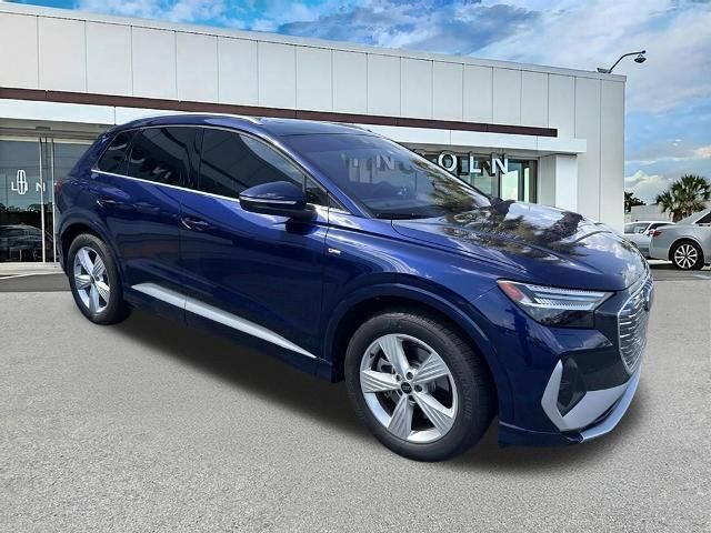 2025 Audi Q4 e-tron quattro Prestige 55