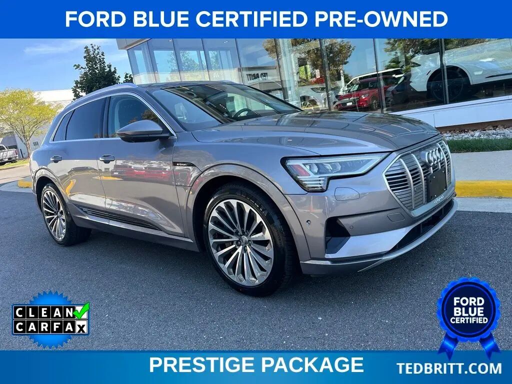 2019 Audi e-tron quattro Prestige — photo 1 of 13