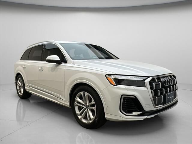 2025 Audi Q7 quattro Prestige 55 TFSI