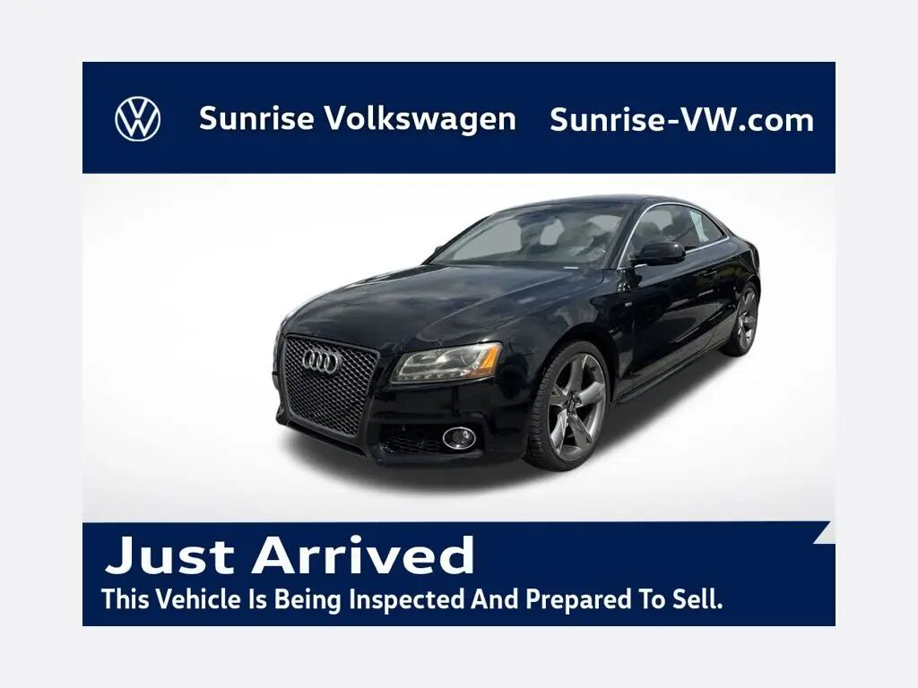 2010 Audi A5 2.0T quattro Prestige — photo 1 of 8