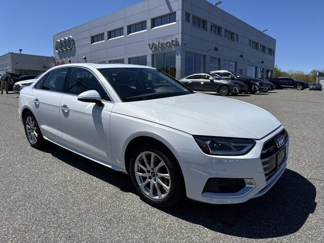 2021 Audi A4 quattro Premium 40 TFSI