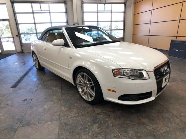 2009 Audi A4 2.0T — photo 1 of 13