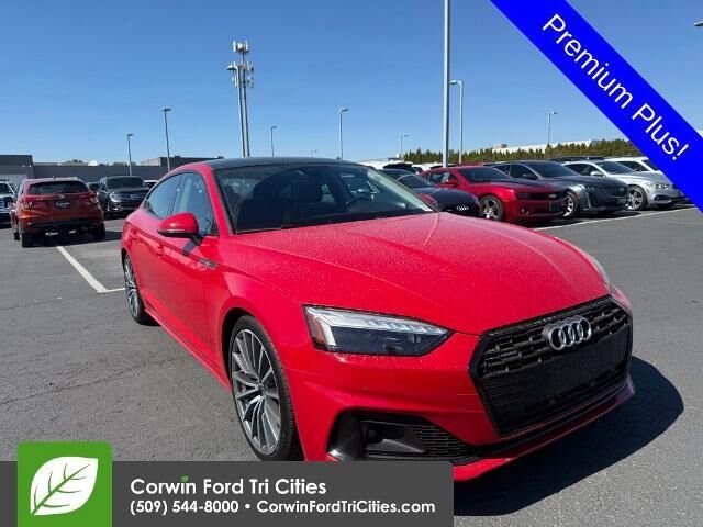 2022 Audi A5 Sportback quattro Premium Plus 40 TFSI