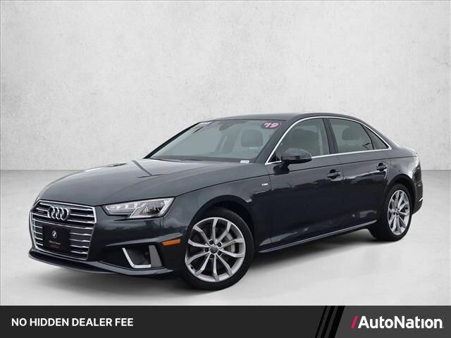 2019 Audi A4 quattro Premium 45 TFSI
