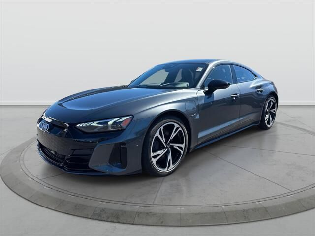2022 Audi e-tron GT quattro Prestige
