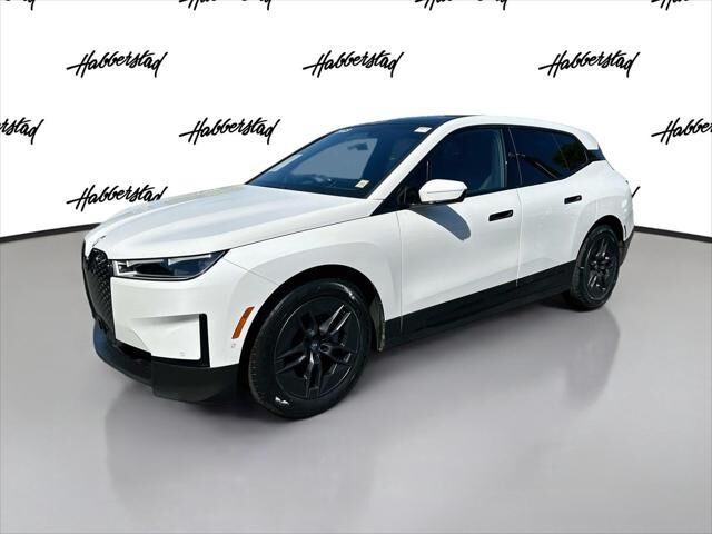 2023 BMW iX xDrive50 — photo 1 of 13