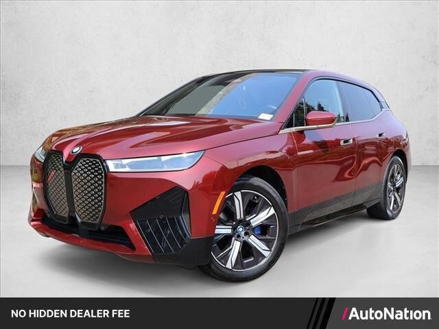 2023 BMW iX xDrive50 — photo 1 of 13