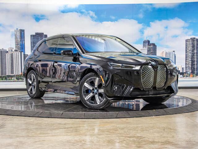 2025 BMW iX xDrive50