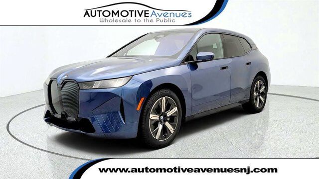 2026 BMW iX xDrive45 — photo 1 of 13