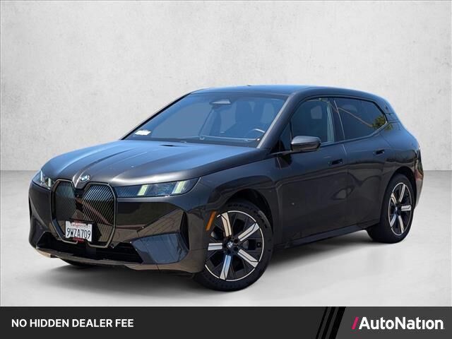 2026 BMW iX xDrive60