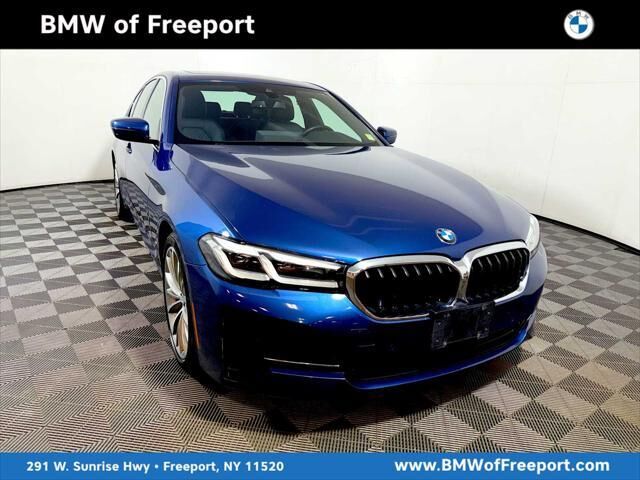 2023 BMW 5 Series 530i xDrive — photo 1 of 13