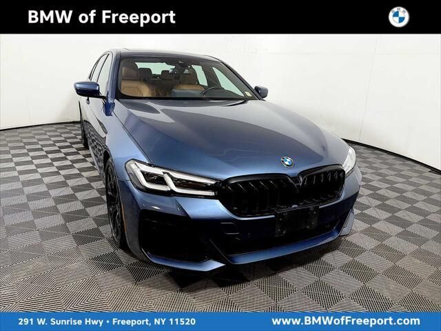 2023 BMW 5 Series 530i xDrive — photo 1 of 13