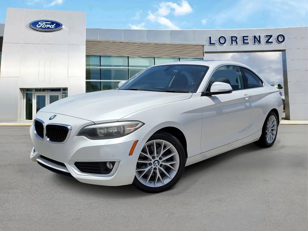2015 BMW 2 Series 228i — photo 1 of 13