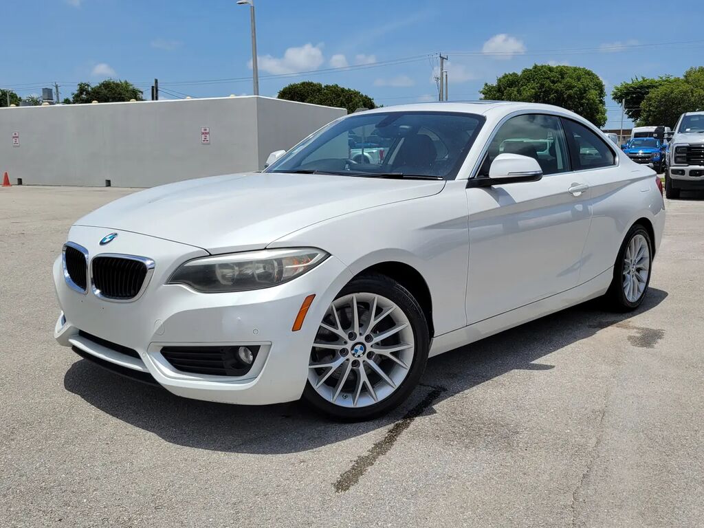 2015 BMW 2 Series 228i — photo 1 of 13