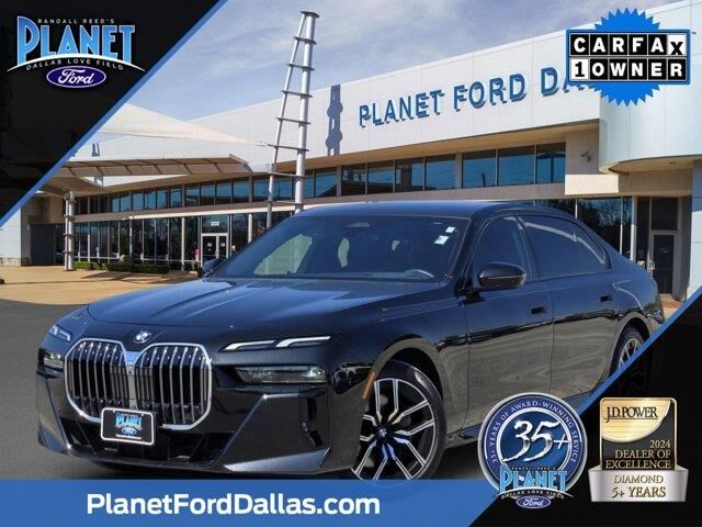 2025 BMW 7 Series 740i