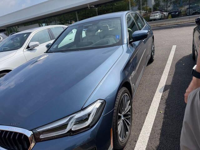 2023 BMW 5 Series 530e xDrive