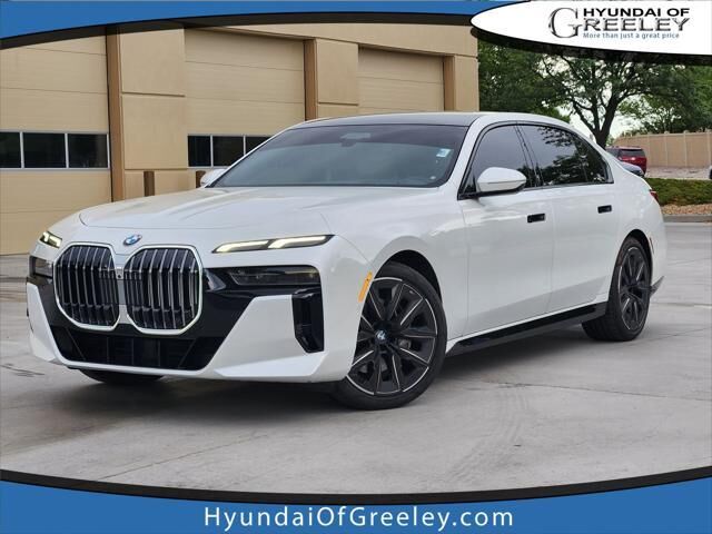 2025 BMW 7 Series 740i xDrive