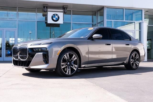 2023 BMW 7 Series 760i xDrive