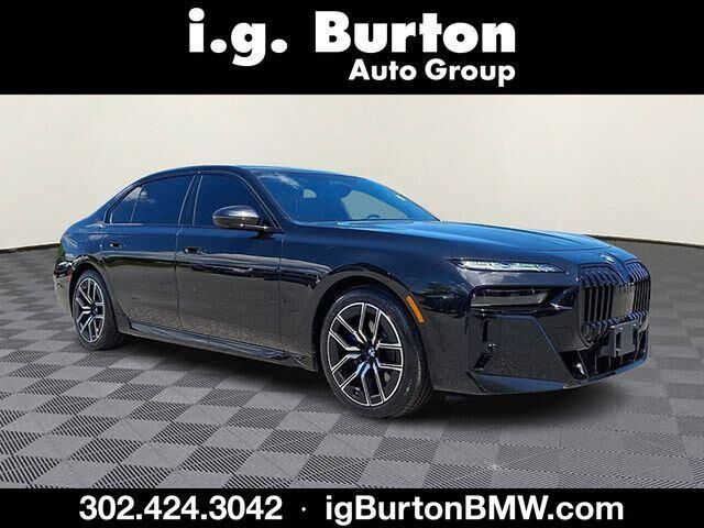 2023 BMW 7 Series 760i xDrive — photo 1 of 13