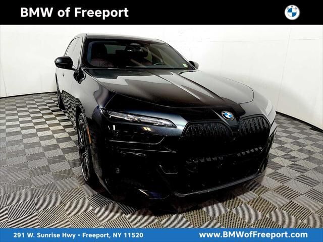 2023 BMW 7 Series 760i xDrive