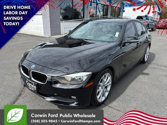 2014 BMW 3 Series 320i — photo 1 of 13