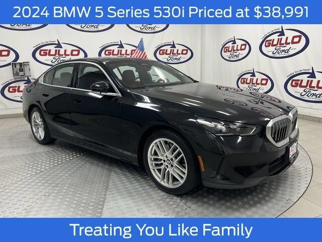 2024 BMW 5 Series 530i — photo 1 of 13