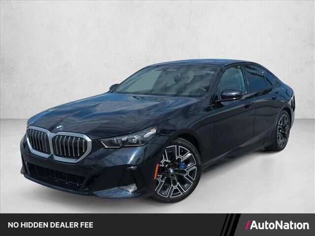 2025 BMW 5 Series 530i