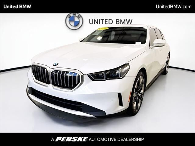 2026 BMW 5 Series 530i