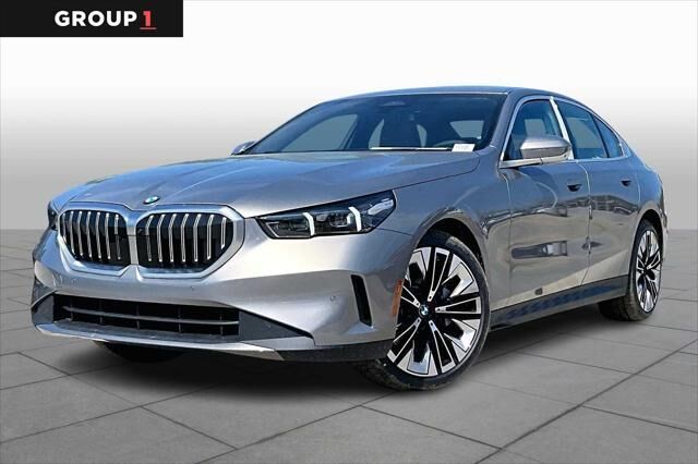 2026 BMW 5 Series 530i