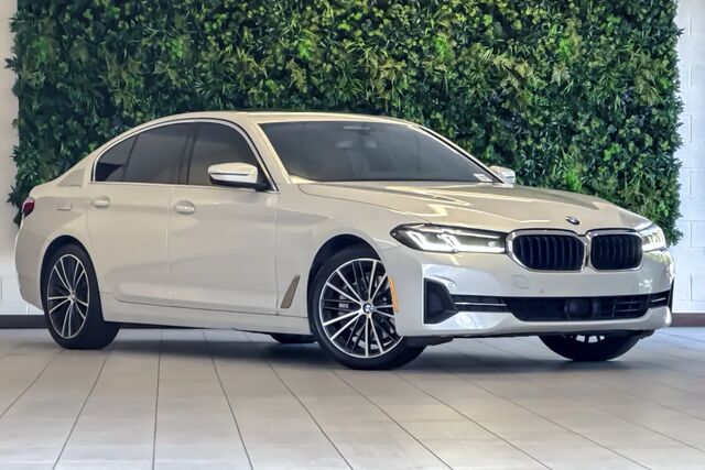 2022 BMW 5 Series 530i