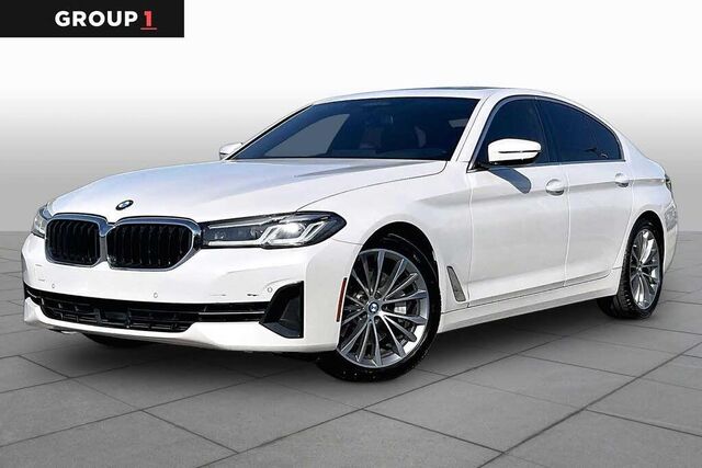 2022 BMW 5 Series 530i