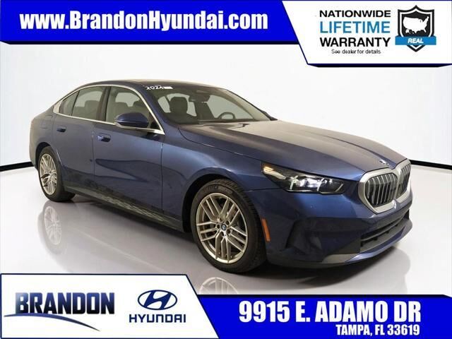 2024 BMW 5 Series 530i xDrive — photo 1 of 13