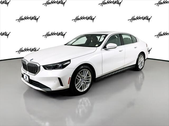 2025 BMW 5 Series 530i xDrive