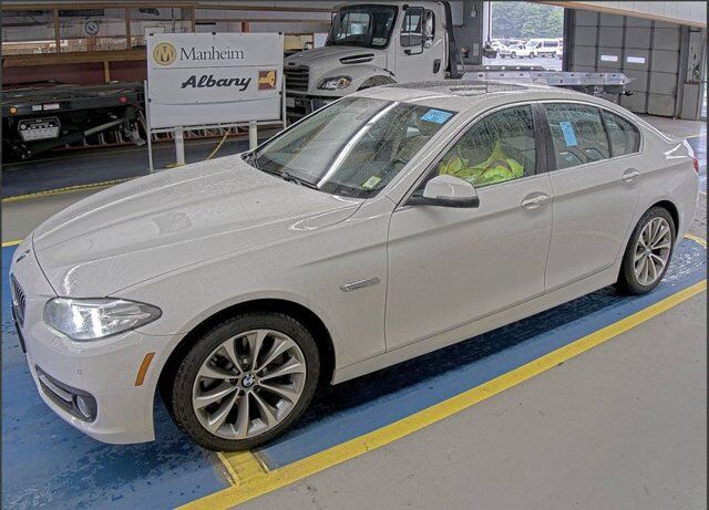 2016 BMW 5 Series 528i xDrive