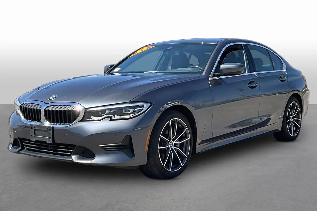 2019 BMW 3 Series 330i — photo 1 of 13