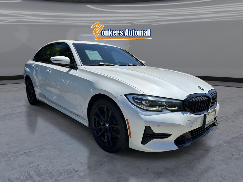2019 BMW 3 Series 330i xDrive — photo 1 of 13