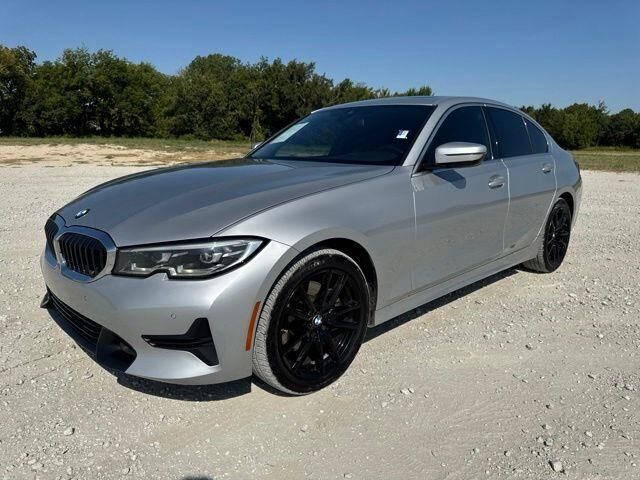 2019 BMW 3 Series 330i xDrive — photo 1 of 13