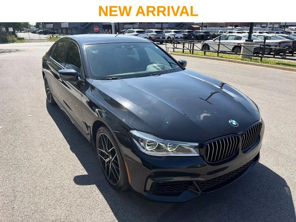 2019 BMW 7 Series 750i xDrive — photo 1 of 9