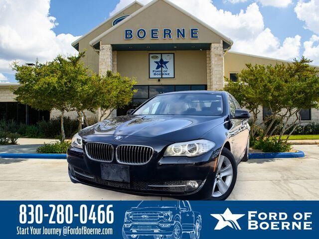 2011 BMW 5 Series 528i