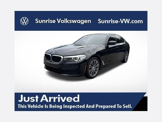 2019 BMW 5 Series 530i